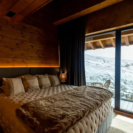 Arttysur Lux - 4 Bdrm In Apartment Sierra Nevada