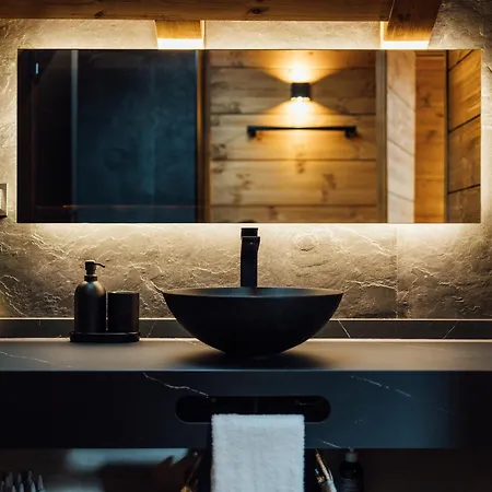 Arttysur Lux - 4 Bdrm In * Sierra Nevada