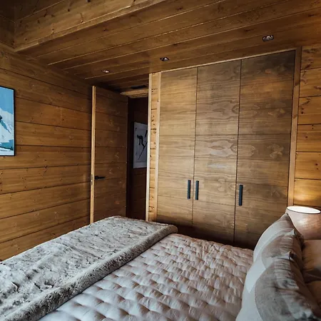 Arttysur Lux - 4 Bdrm In Apartment