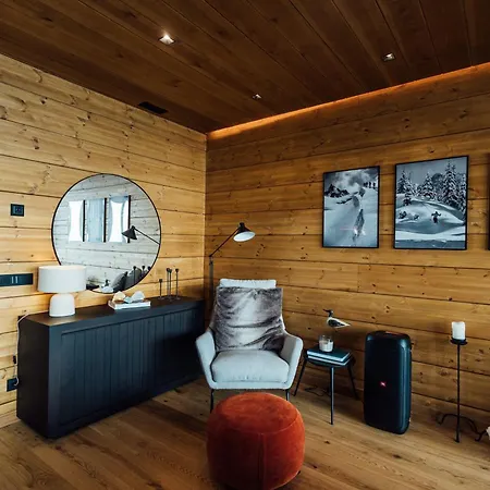 Arttysur Lux - 4 Bdrm In