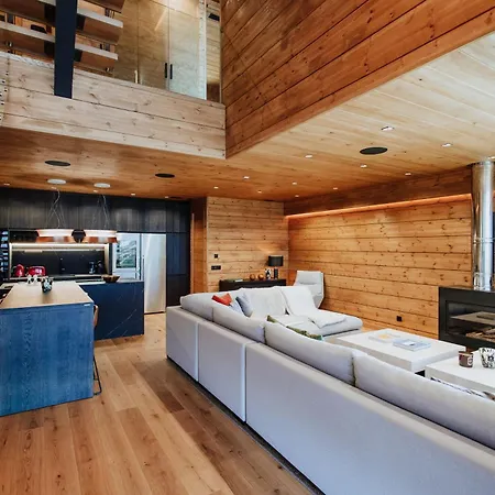 Arttysur Lux - 4 Bdrm In Apartment