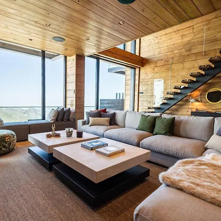 Apartment Arttysur Lux - 4 Bdrm In *