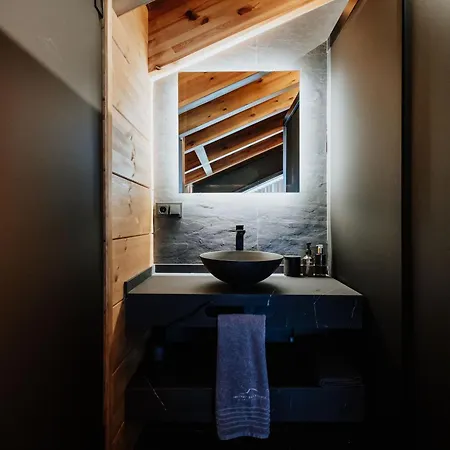 Arttysur Lux - 4 Bdrm In * Sierra Nevada