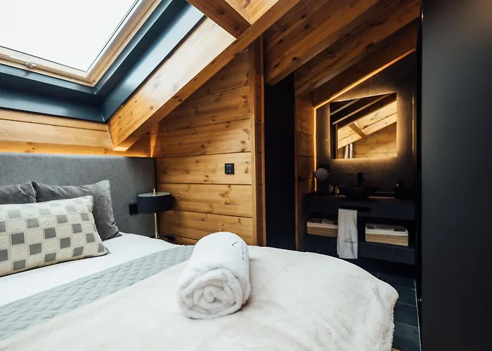 Arttysur Lux - 4 Bdrm In *