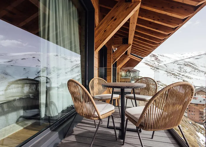 Arttysur Lux - 4 Bdrm In