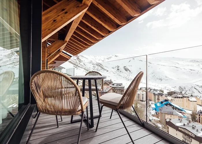 Arttysur Lux - 4 Bdrm In *