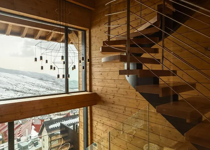 Arttysur Lux - 4 Bdrm In