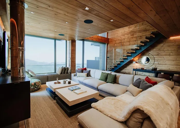 Arttysur Lux - 4 Bdrm In Lejlighed