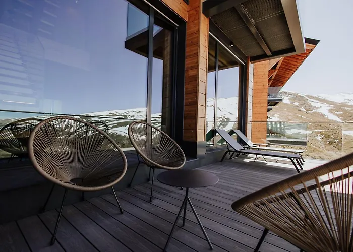 Arttysur Lux - 4 Bdrm In Lejlighed *