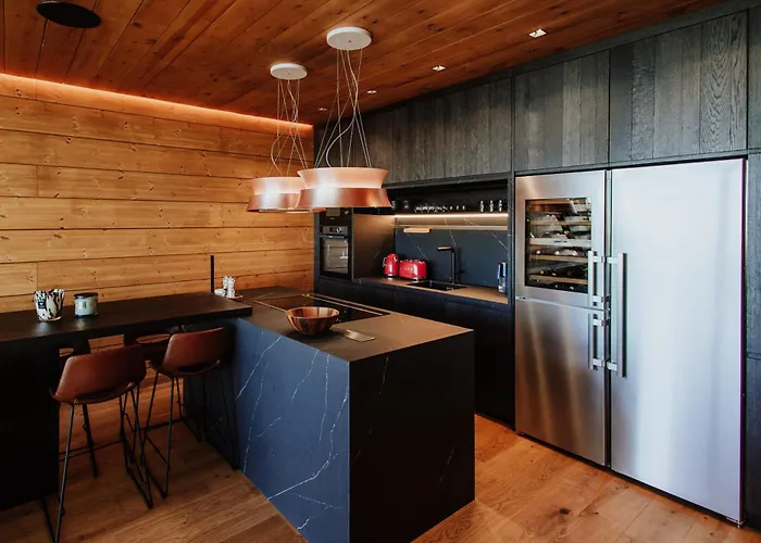 Arttysur Lux - 4 Bdrm In *