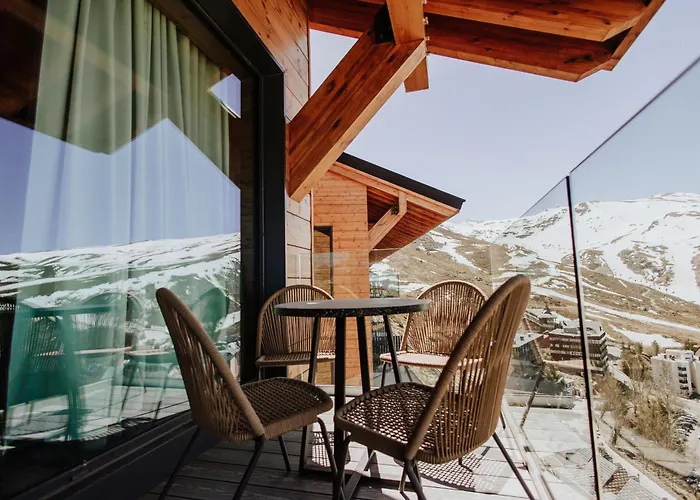 Arttysur Lux - 4 Bdrm In Lejlighed