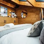 Arttysur Lux - 4 Bdrm In Sierra Nevada