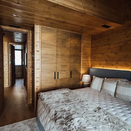 Arttysur Lux - 4 Bdrm In Sierra Nevada