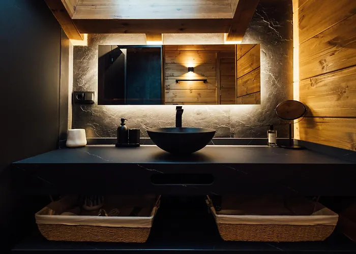 Arttysur Lux - 4 Bdrm In