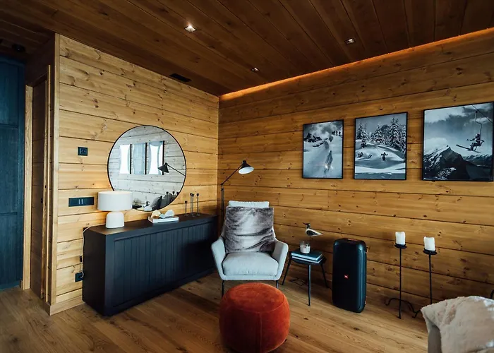 Arttysur Lux - 4 Bdrm In