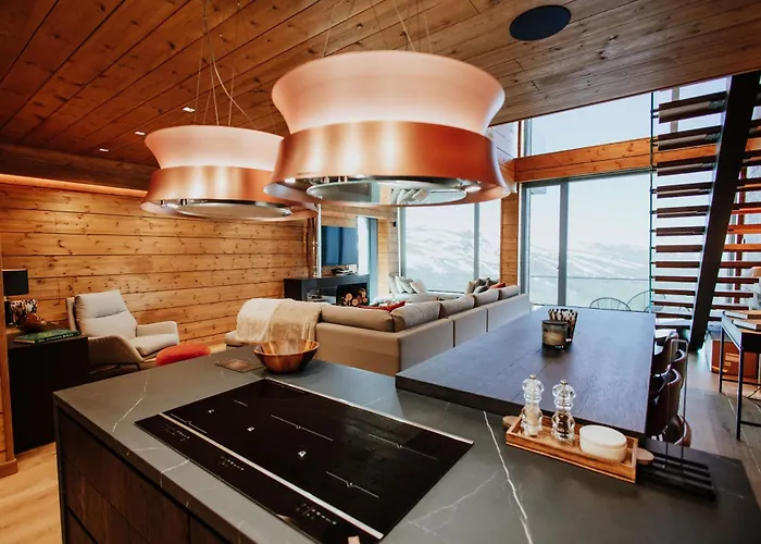 Arttysur Lux - 4 Bdrm In