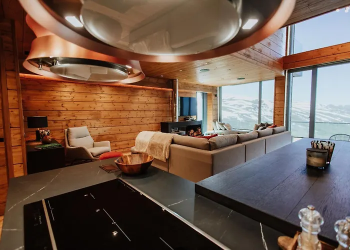 Arttysur Lux - 4 Bdrm In *